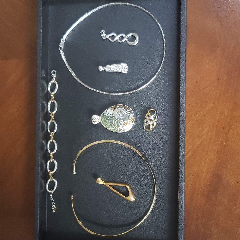 Lia Sophia gold and silver tone bundle!